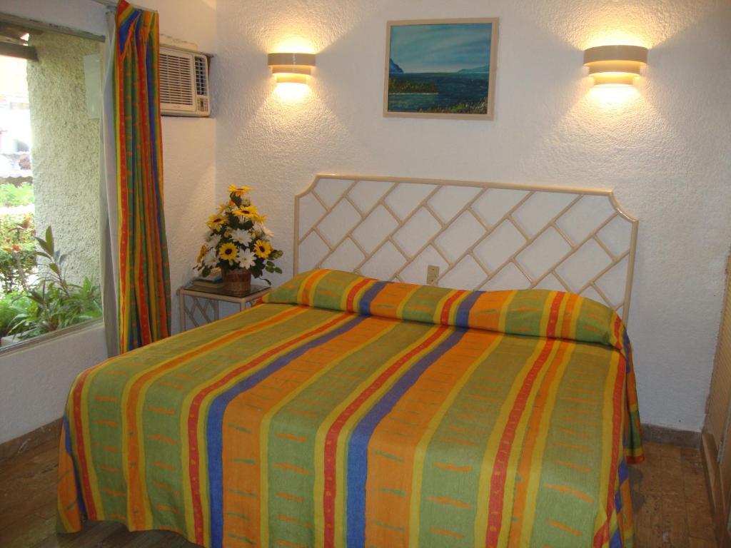 Sands Acapulco Hotel & Bungalows Εξωτερικό φωτογραφία