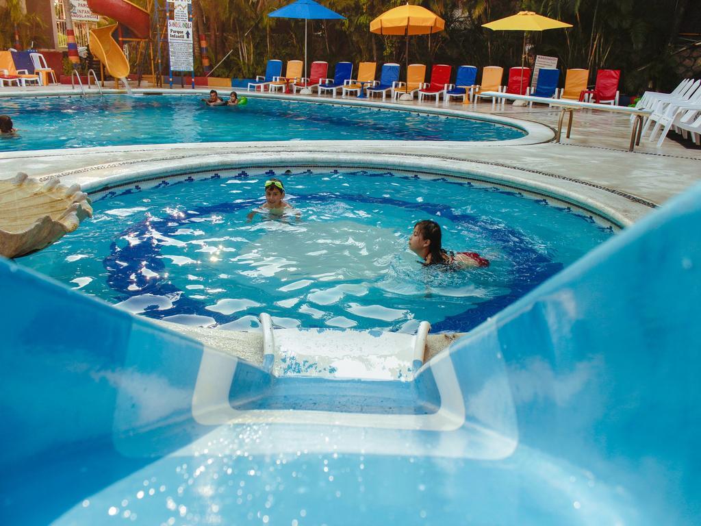 Sands Acapulco Hotel & Bungalows Εξωτερικό φωτογραφία
